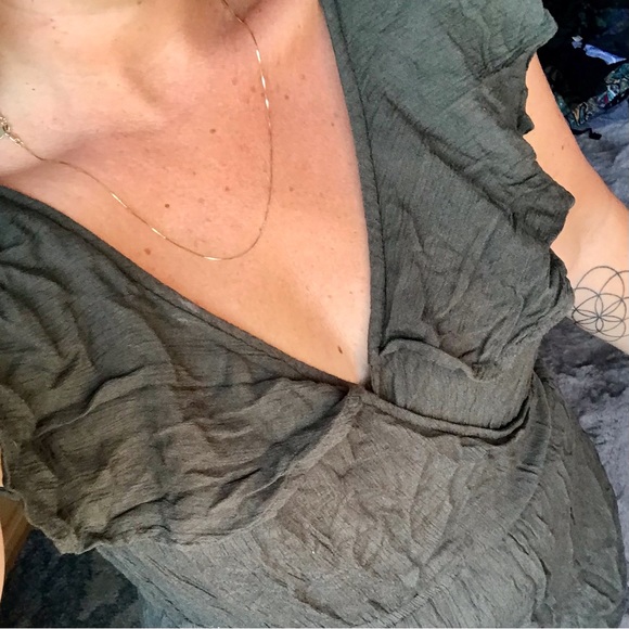 O’Neill boho Dash Romper green, flutter cap sleeves, tie, lightweight flowy - Picture 5 of 5